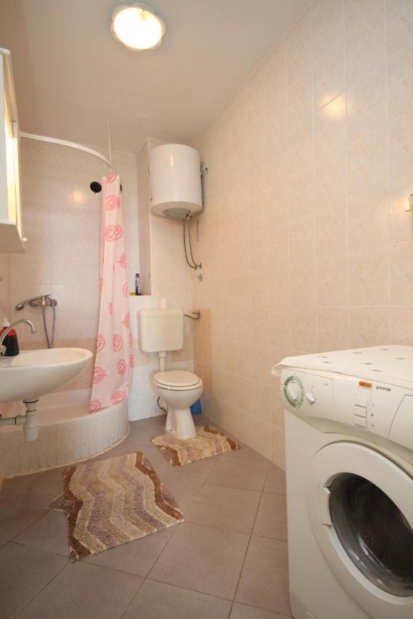 Apartments By The Sea Podgora, Makarska - 6596 מראה חיצוני תמונה